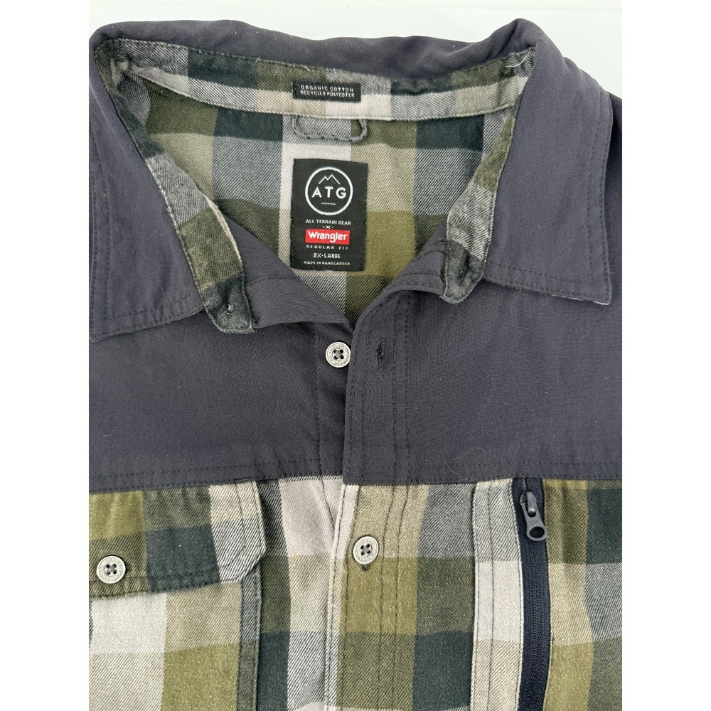 Wrangler ATG Flannel Shirt Jacket Mens 2XL Green Plaid Button‎ Up Outdoor Hiking - Picture 2 of 9